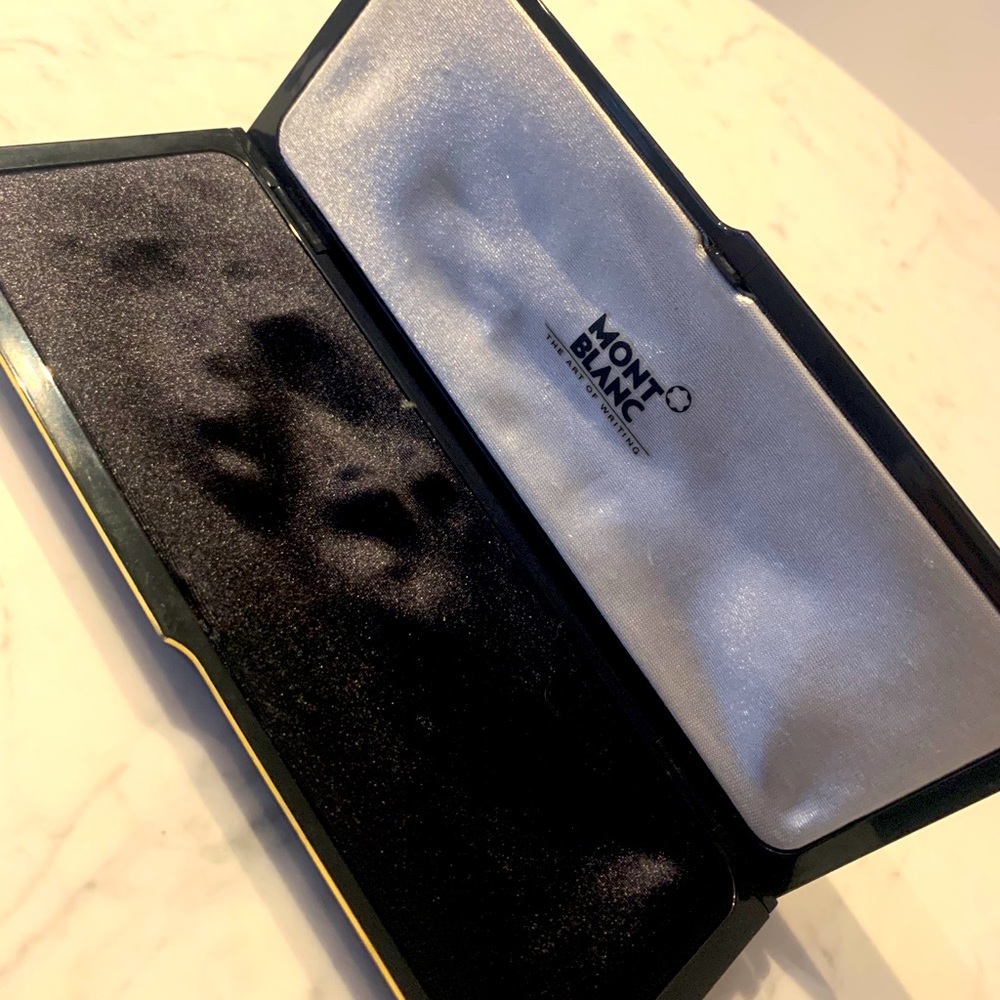 Mont Blanc Pen Case